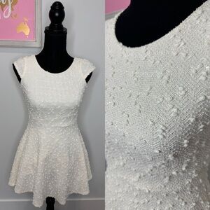 Laundry by Shelli Segal White Mini Stretchy Skater Dress (Sz 8)
